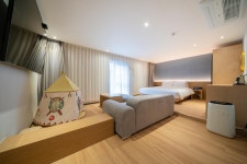 울산 삼산 CUSTOM HOTEL(커스텀 호텔) - 트리플 숙소