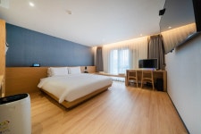 울산 삼산 CUSTOM HOTEL(커스텀 호텔) - 트리플 숙소