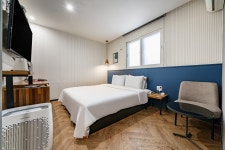 울산 삼산 넘버25 울산삼산점 - 트리플 숙소