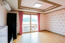 태안(안면도) 뜰안작은성펜션 데일리호텔 - 호텔&레스토랑 할인예약