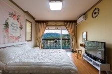 평창 스토리애견펜션(수영장,운동장) - 트리플 숙소