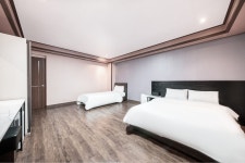 목포 호텔 캐슬(HOTEL CASTLE) - 트리플 숙소