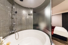 수원 - 수원역 Boutique Hotel XYM 후기, 가격, 위치 - 예약