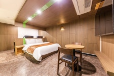 수원 - 수원역 Boutique Hotel XYM 후기, 가격, 위치 - 예약