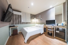 안양 칼리토 - 트리플 숙소