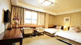 삼원프라자 호텔 - 트리플 숙소