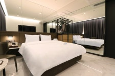 호텔 써밋 - 트리플 숙소