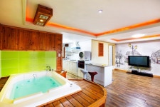 투어앤스파 태안(안면도) 덤앤더머해루질스파펜션 투어앤스파