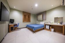 통영 와우 - 트리플 숙소