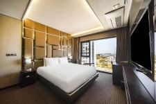 로얄 엠포리움 호텔 - 트리플 숙소