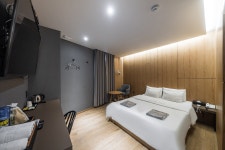 송탄 알로 호텔 - 트리플 숙소