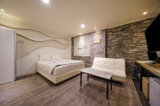 구미 형곡동 5월 Hotel - 트리플 숙소