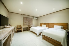 투어앤스파 무주 풀하우스펜션 투어앤스파