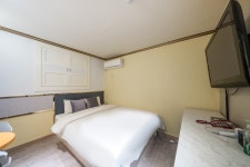 왕십리 스위트 - 트리플 숙소