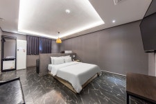 천안 브라운도트 천안쌍용점 - 트리플 숙소