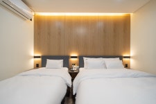 수원 - 수원(인계동) 호텔 달싸롱 후기, 가격, 위치 - 예약