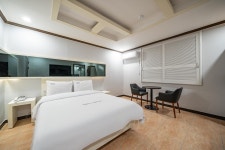 투어앤스파 구미 원평동 HOTEL 폭스 투어앤스파