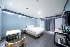 창원 상남동 더 뷰 호텔(The View Hotel) - 트리플 숙소