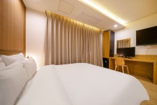 부산 - 호텔 프리마 후기, 가격, 위치 - 예약