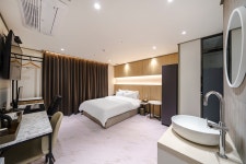 투어앤스파 화성 호텔 헤르메스 화성시청점 투어앤스파