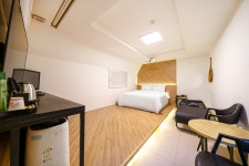 의정부 - 의정부 프리미어 XYM 호텔(신세계백화점 뒤) 후기, 가격, 위치 - 예약