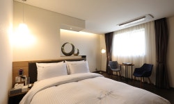 수원 - 수원 세인트호텔 후기, 가격, 위치 - 예약