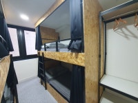 광안리 언플랜드88 게스트하우스 - 트리플 숙소