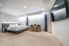 광주 하남 호텔 H-EVIAN (에이치에비앙) - 트리플 숙소