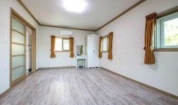 밀양 삼랑진팽나무펜션 - 트리플 숙소