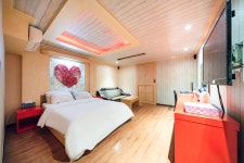 수원 - 수원 행궁동 르노 후기, 가격, 위치 - 예약