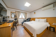 수원(인계동) 더 두루와 - 트리플 숙소