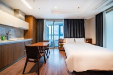 부산 - 더블유 레지던스 호텔 해운대 후기, 가격, 위치 - 예약