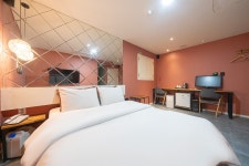 인덕원 TUUS - 트리플 숙소