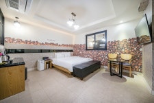 사천 - 사천(삼천포) 윈 무인텔 후기, 가격, 위치 - 예약