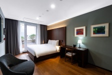 서울 - 더 프리마 호텔 종로 후기, 가격, 위치 - 예약