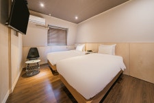 부산 재송동 Hotel The Hit 센텀점 - 트리플 숙소
