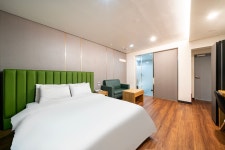 투어앤스파 금산 애플 무인텔 투어앤스파