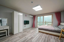 구례 섬진강나루펜션 - 트리플 숙소