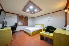 익산 루PC텔 - 트리플 숙소