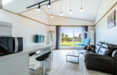 서귀포 고래의꿈펜션 - 트리플 숙소