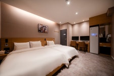 안성(공도) 루엠호텔 공도점 - 트리플 숙소