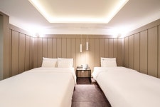 수원 - 수원(인계동) HOTEL 166 후기, 가격, 위치 - 예약