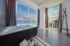 투어앤스파 강릉 아라스파펜션 투어앤스파