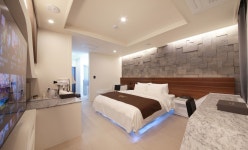 양주 욜로 드라이브인 호텔 - 트리플 숙소