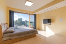 투어앤스파 제주 애견동반솔펜션 투어앤스파