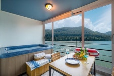 통영 마린스파펜션 - 트리플 숙소