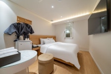 영등포 호텔 갤럭시 - 트리플 숙소