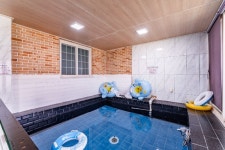 태안 라루나풀빌라 - 트리플 숙소