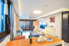 부산 가온펜션 (롯데월드 인근) - 트리플 숙소