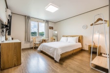 투어앤스파 제주 나디아펜션 투어앤스파